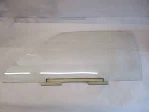 Opel Rekord D Commodore B 2-trg. Fensterscheibe Tür vorne links NEU original GM - Picture 1 of 8