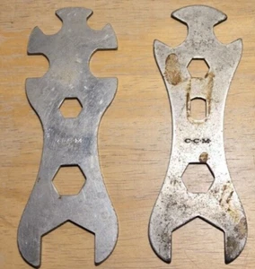 VINTAGE ANTIQUE CCM BIKE BICYCLE TOOL LOT OF 2 TOOL HEX KEY CANADA USED - Bild 1 von 7