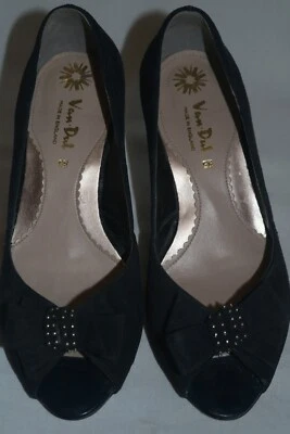 Van Dal Abbey UK4 Azul Marino Gamuza Puntera Abierta Deslizable con Tachuelas Arco Antes £80 Ahora £30 Foto 1 de 4