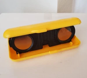 Binoculars By Le World 3x25mm Plastic Folding Compact Yellow - Picture 1 of 4