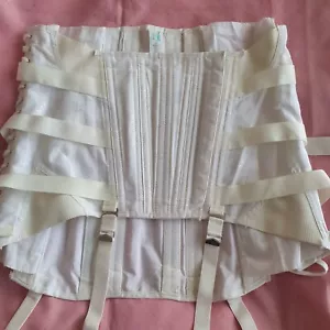 Freeman White Boned Support Corset With Fan Lacing Detail Size 38 - Picture 1 of 7