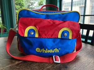 Vintage Oshkosh Red Blue Yellow Child's Messenger Bag - Bild 1 von 11