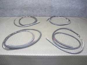 HUMMER H2 SUT 2005-2009 CARROCERÍA PUERTA DELANTERA Y TRASERA TIRA CLIMÁTICA JUEGO DE JUNTAS DE GOMA - Imagen 1 de 24