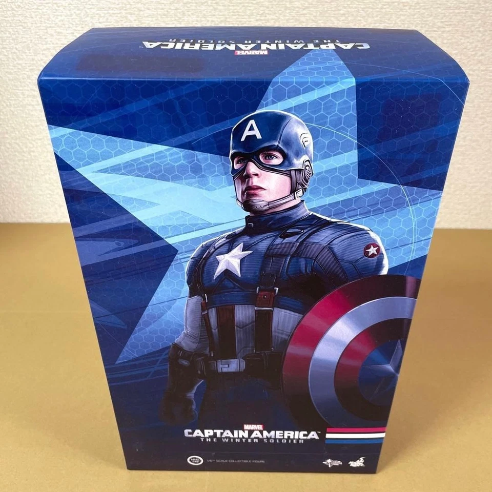 Hot Toys Capitán América-El Soldado de Invierno-MMS240 Edad de Oro Capitán América Usado Foto 1 de 1
