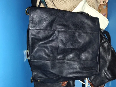 Carlos Santana Black Faux Leather Bucket Crossbody Bag Purse - Изображение 1 из 3