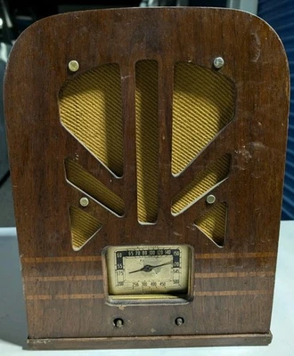 Radio Philco 38-93B sin probar  Foto 1 de 4