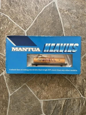 Mantua Heavies Tank Car Shell 832-092 (Blue Box) - Image 1 of 2