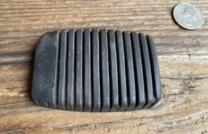 Vintage NOS GM Buick Chevrolet Pontiac Oldsmobile Brake Pedal Pad 511028 - Picture 1 of 2