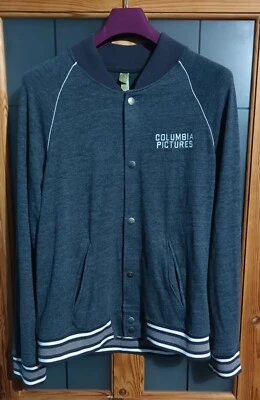 Chaqueta gris Alternative Earth Columbia Pictures para hombre manga larga grande  Foto 1 de 4