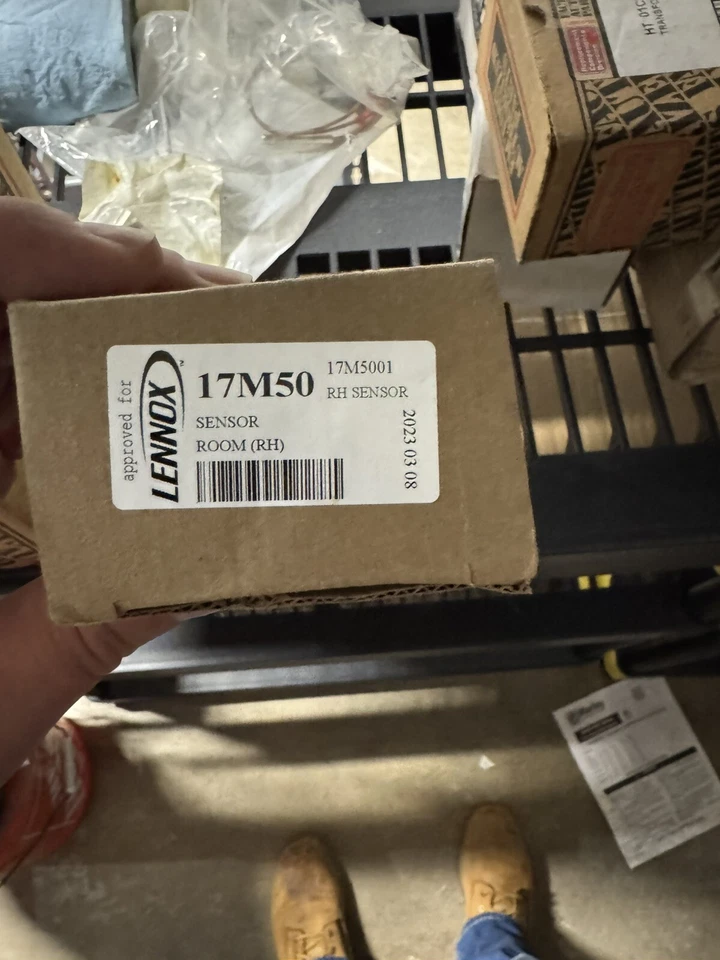 Lennox 17M50, Relative Humidity (RH) Sensor - Image 1 of 1