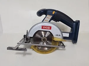 SIERRA CIRCULAR INALÁMBRICA RYOBI 18 VOLTIOS 5-1/2" R10633 CON HOJA HERRAMIENTA SOLO PROBADA - Imagen 1 de 6