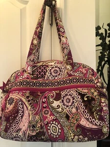 Vera Bradley Tote/Diaper Bag / Overnight Bag “ Very Berry” Paisley Pattern NWOT - Picture 1 of 20