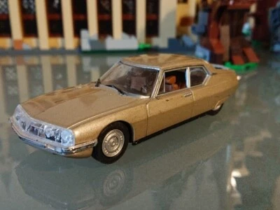 UNIVERSAL HOBBIES CITROEN SM MARRON 1970 - Photo 1/4