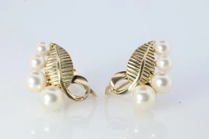 Mikimoto Earrings. Vintage 14k Gold Mikimoto Pearl cluster Clip Ons. Unpierced - Picture 1 of 7