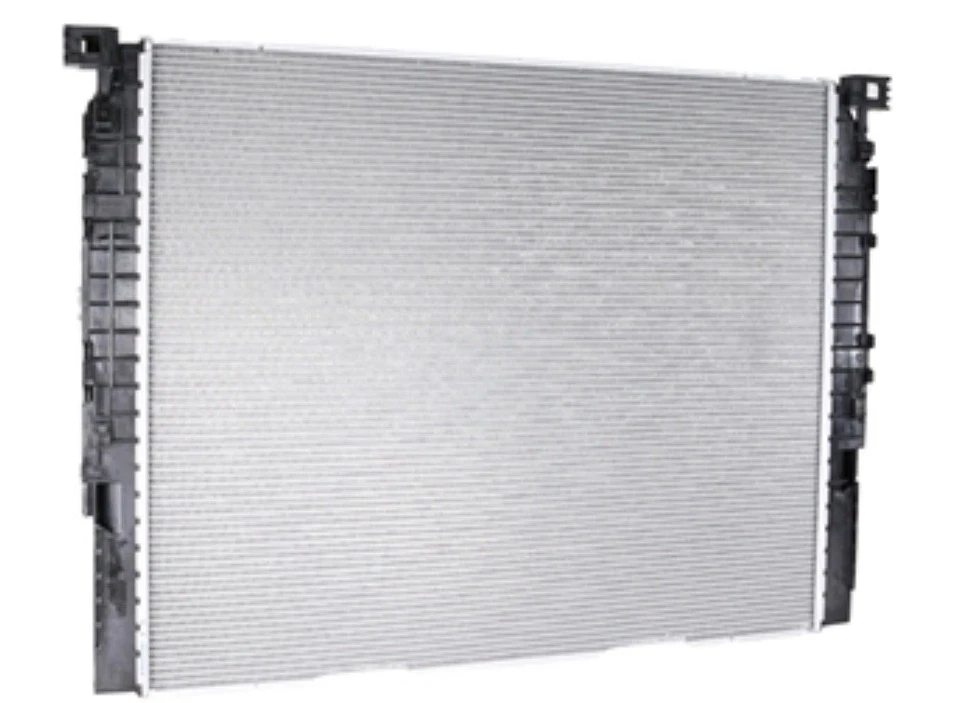 Radiador MAHLE PREMIUM LINE CR 939 000P para BMW Foto 1 de 4