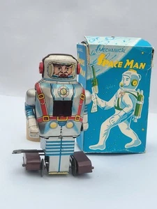 Tin toy 1960's Nogouchi-Japan mechanical wind up SPACE MAN ROBOT mint/boxed. - Imagen 1 de 13