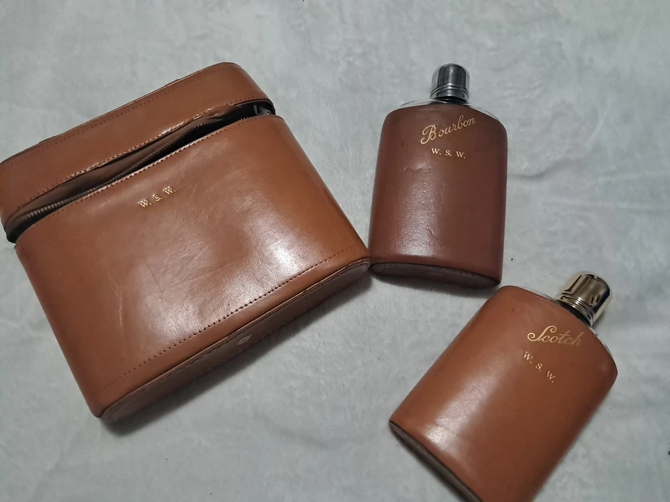 Vintage Travel 2-Piece Glass Liquor Flasks Set w/ Leather Case.      See Pics  - Image 1 of 4