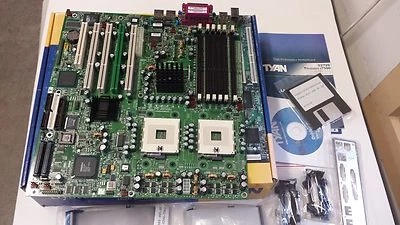 Tyan S2720 S2720UGN Thunder i7500 Dual Xeon Socket 603 E7500 AIC-7899W  SSI EEB3 - Image 1 of 4