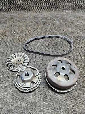Conjunto de correa de embrague de transmisión secundaria primaria Arctic Cat 90 2008 ATV Foto 1 de 4