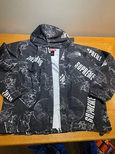 Supreme X The North Face Windbreaker venture Jacket 2012 Extra Large - Picture 1 of 5