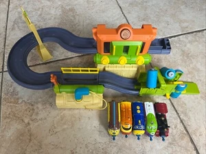 2011 Chuggington Die Cast Badge Quest Car Wash Play Set & 5 Trains - Picture 1 of 4
