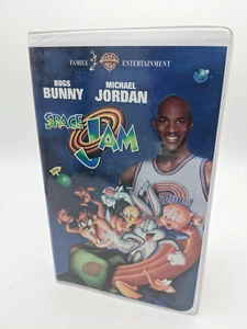Space Jam VHS 1997 Clam Shell Bugs Bunny Michael Jordan Tweety Promo Pamphlets - Picture 1 of 3