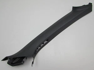 Carenado embellecedor cubierta columna A derecha 5K7867234C VW Golf 6 descapotable original - Imagen 1 de 3