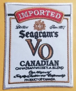 Parche bordado de whisky canadiense Seagram's VO en todo el mundo aprox. 2,75x3,25" - Imagen 1 de 2