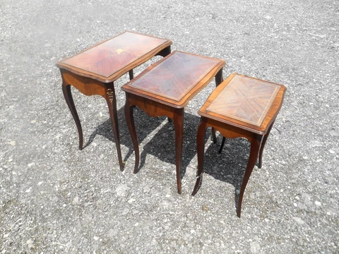 Vintage Set of 3 French Regency Carved Inlay Satinwood Nesting Side Tables Cover