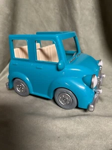 Li’l Woodzeez Calico Critters Blue Teal Breezy Car Toy - Picture 1 of 7
