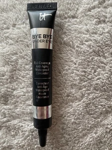 It Cosmetics Bye Bye Under Eye Waterproof Concealer 8ml, Shade Medium - Picture 1 of 2