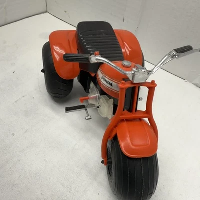 Brinquedo vintage dos anos 70 Testors Cox 3 rodas Honda ATC 90 movido a gás - Imagem 1 de 4