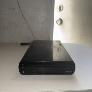 Consola de videojuegos Nintendo Wii U WUP-101 (02) solo consola negra - Imagen 1 de 3