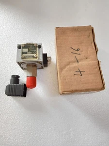 Interruptor de presión Fema Honeywell DCM 16 - Imagen 1 de 8