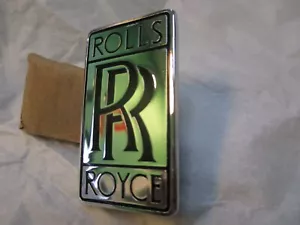 Rolls Royce Silver Wraith, Silver Spur, Spirit C post tonneau roof badge UB40106 - Picture 1 of 4