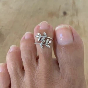 Valentine Gift For Women's Fancy Solid Metal Adjustable Leaf Toe Ring 925 Silver - Picture 1 of 6