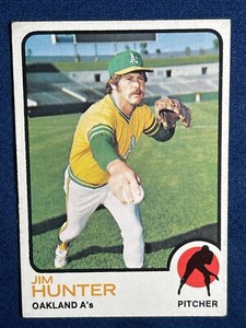 1973 TOPPS #235 JIM "CATFISH" HUNTER (OAKLAND ATHLETICS) BASEBALL CARD