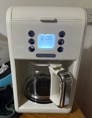 Beige Cream Morphy Richards Coffee Maker 163006 MISSING FILTER Great Condition - Image 1 of 4