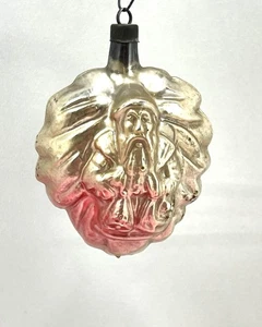 Geprägter Weihnachtsmann auf Blatt Vintage Glas Christbaumschmuck selten Heidt - Bild 1 von 5