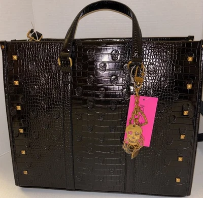 NUEVO BETSEY JOHNSON CALAVERAS XOMATTIE Negro BOLSO DE MANO GRANDE Bolso Calavera Tachonado Dije Foto 1 de 4
