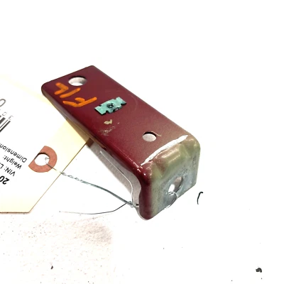 2018 - 2023 GMC TERRAIN FRONT DRIVER SIDE FENDER REARWARD SUPPORT BRACKET OEM - Image 1 of 4