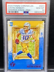 Justin Herbert 2020 Panini Chronicles Rookie (RC) GRIDIRON KINGS ROSA PSA 10 - Imagen 1 de 2