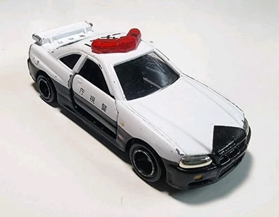 1998 Tomica Tomy #20 Nissan Skyline GT-R BNR34 1/61 Diecast/Plastic Police - Image 1 of 4