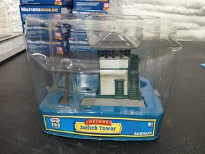Bachmann Trains Thomas and Friends Switch Tower 45237 2011  HO/OO Brand New - Picture 1 of 18