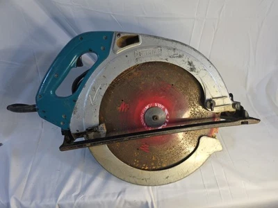 Makita 5402NA 16" Circular Saw - Blue (5402NA) - Image 1 of 3