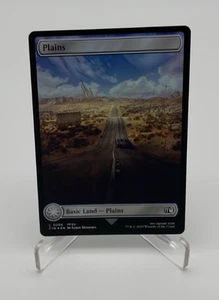 Magic The Gathering Trading Card Game MTG TCG Final Fantasy Plains 0296 Foil - Picture 1 of 4