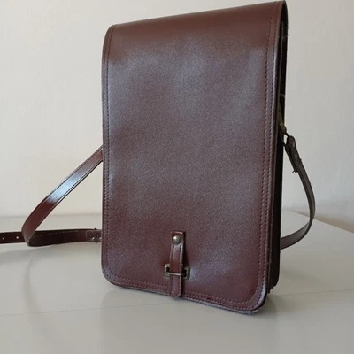 Bolso Mensajero Oficial Militar Checoslovaquia De Colección Cuero Sintético Foto 1 de 4