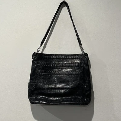 Bolso de Hombro Brighton Tulla Negro Pitón Repujado Asa Tejida Foto 1 de 4