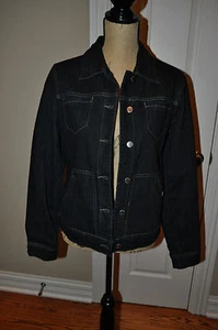 Neu ohne Etikett!! Dunkelblaue Damenjeansjacke von Villager by Liz Claiborne Größe 10 - Bild 1 von 3