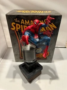 Amazing Spider-Man Bowen Statue Classic Club exklusiv Marvel 744/1000 Neu! - Bild 1 von 8